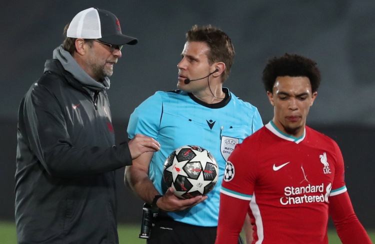 老鹰vs掘金伤病报告：杰伦·约翰逊＆波神出战成疑