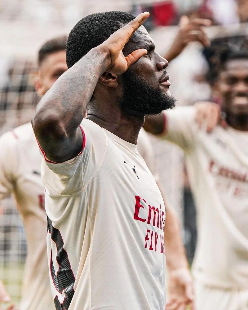 TF1节目：姆巴佩&德尚等人鼓励博格巴