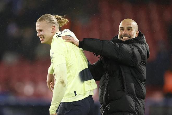 阿德里亚诺：感谢球迷还称我为皇帝；伊布是我合作过最强队友（阿德里亚诺致谢仍称他“皇帝”的球迷：伊布是我生涯最强队友）