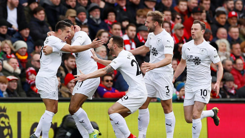 自富勒姆重返英超以来，哈兰德对他们打入6球为同期最多（自富勒姆升回英超以来，哈兰德对阵富勒姆已进6球，同期最多）