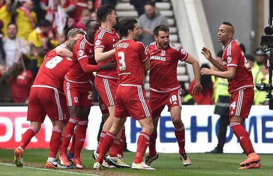 2011年至今欧冠门将失误丢球榜：诺伊尔10次居首，奥纳纳在列（自2011年至今欧冠门将失误致丢球排行榜：诺伊尔以10次领跑，奥纳纳上榜）