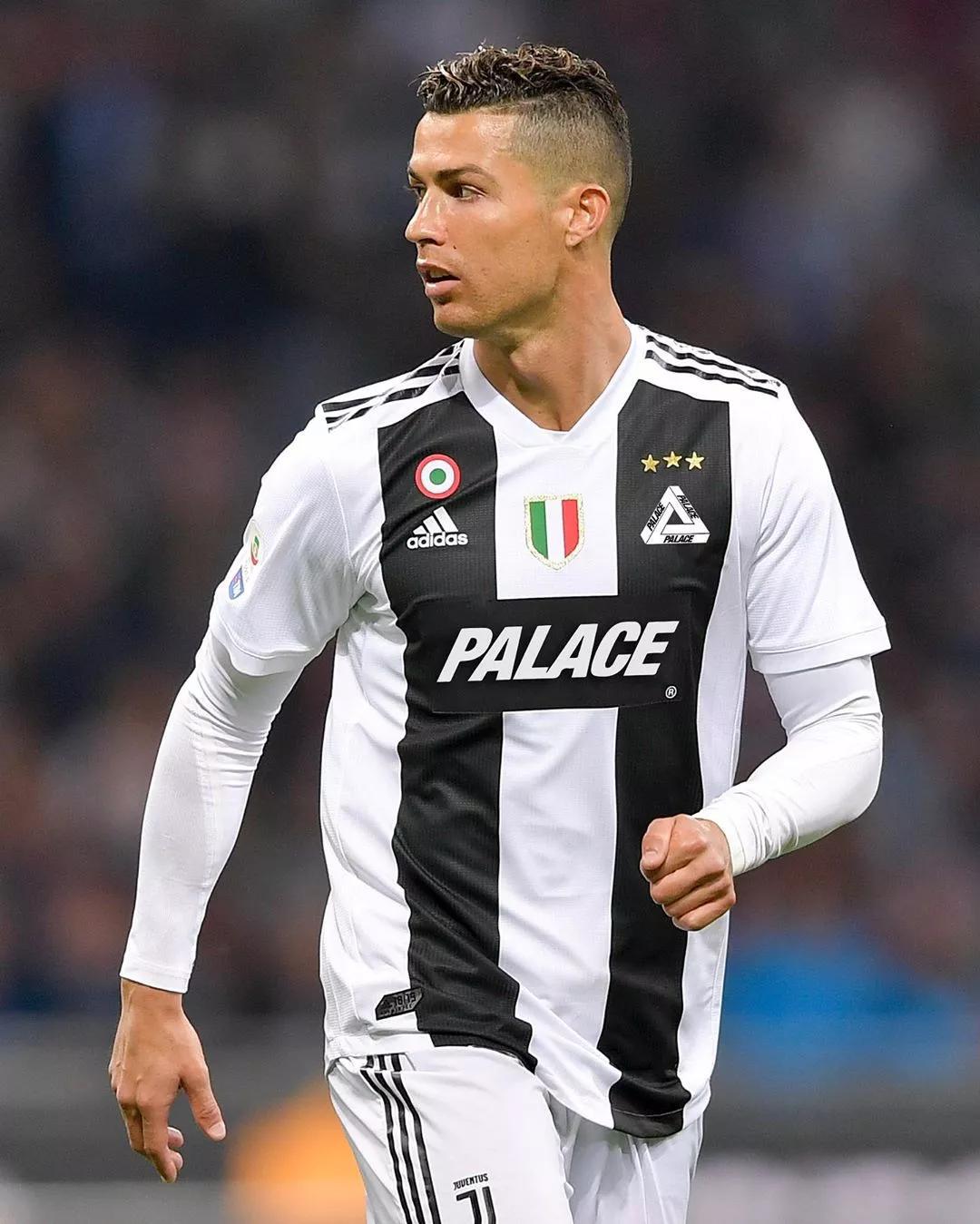 德天空：拜仁关注U17世界杯射手王约翰内斯-莫泽（德国天空体育：拜仁有意U17世界杯金靴约翰内斯-莫泽）