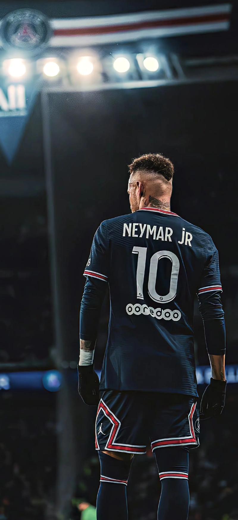 伯纳乌，皇马开出的条件确实诱惑力很大