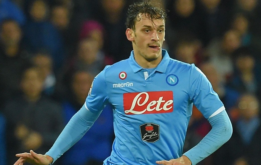 自1956年以来，姆巴佩是首位自然年五大联赛进36球的法国球员（姆巴佩成1956年以来首位自然年五大联赛进36球的法国球员）