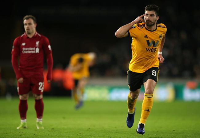 致敬若塔，阿隆索、阿诺德等人到安菲尔德纪念碑前献花（阿隆索、阿诺德等赴安菲尔德纪念碑献花，向若塔致敬）